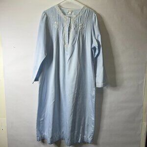 VINTAGE Miss Elain Night Gown L
